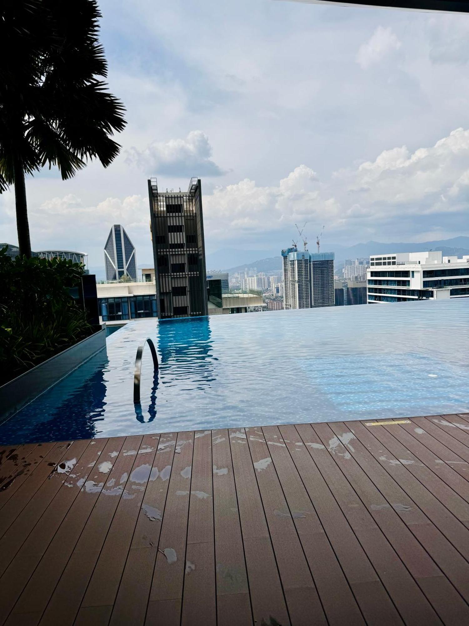 Luxury At Eaton Klcc Pangsapuri