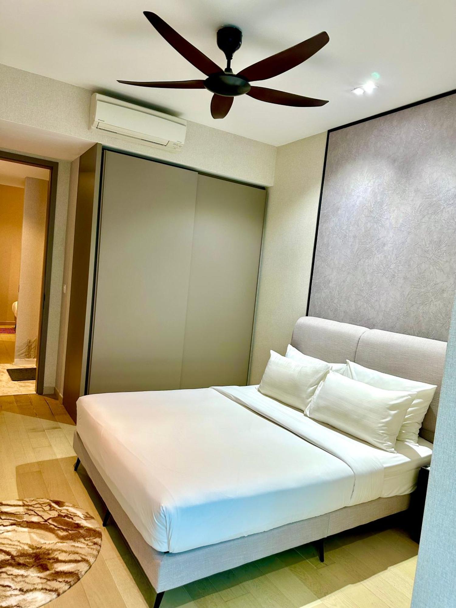 Pangsapuri Luxury At Eaton Klcc Kuala Lumpur