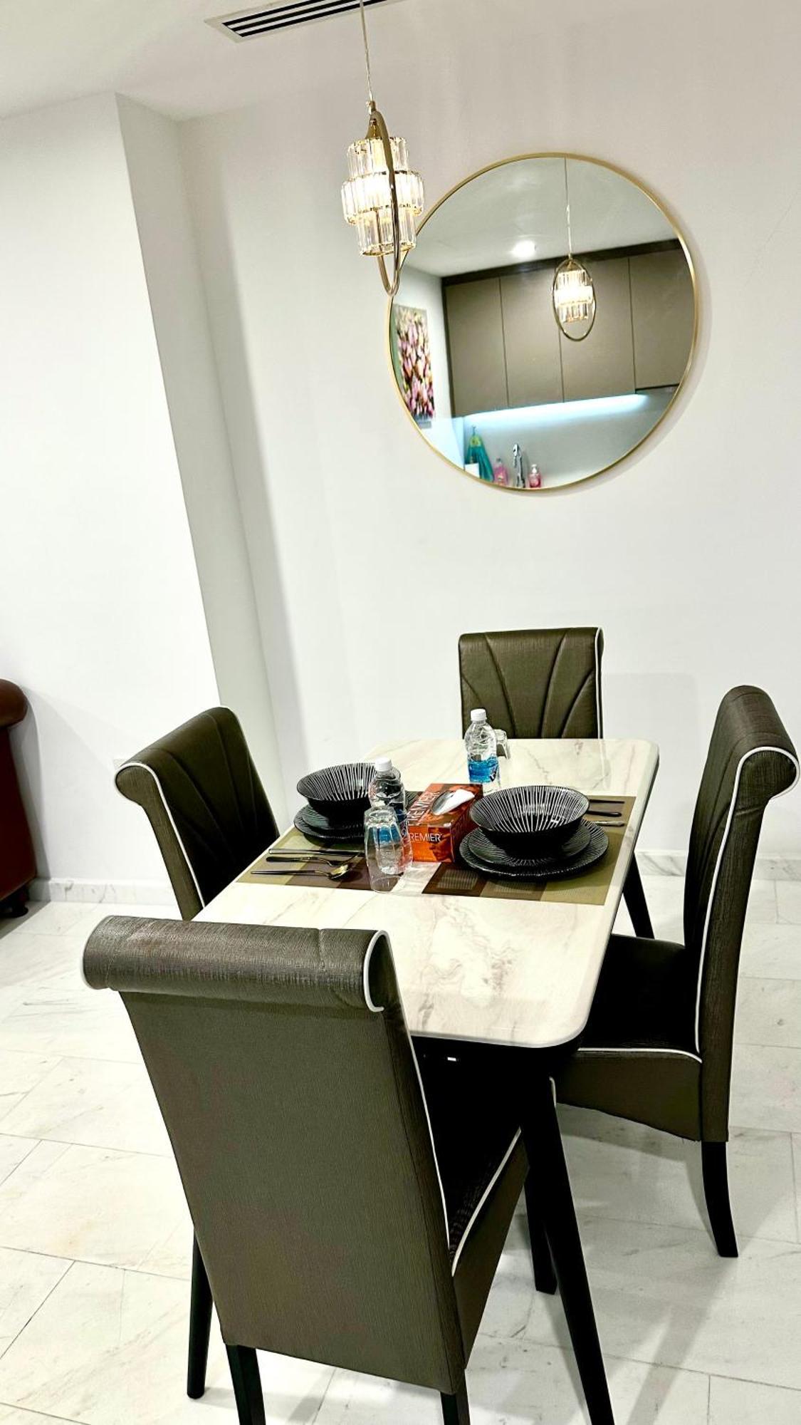 Pangsapuri Luxury At Eaton Klcc Kuala Lumpur