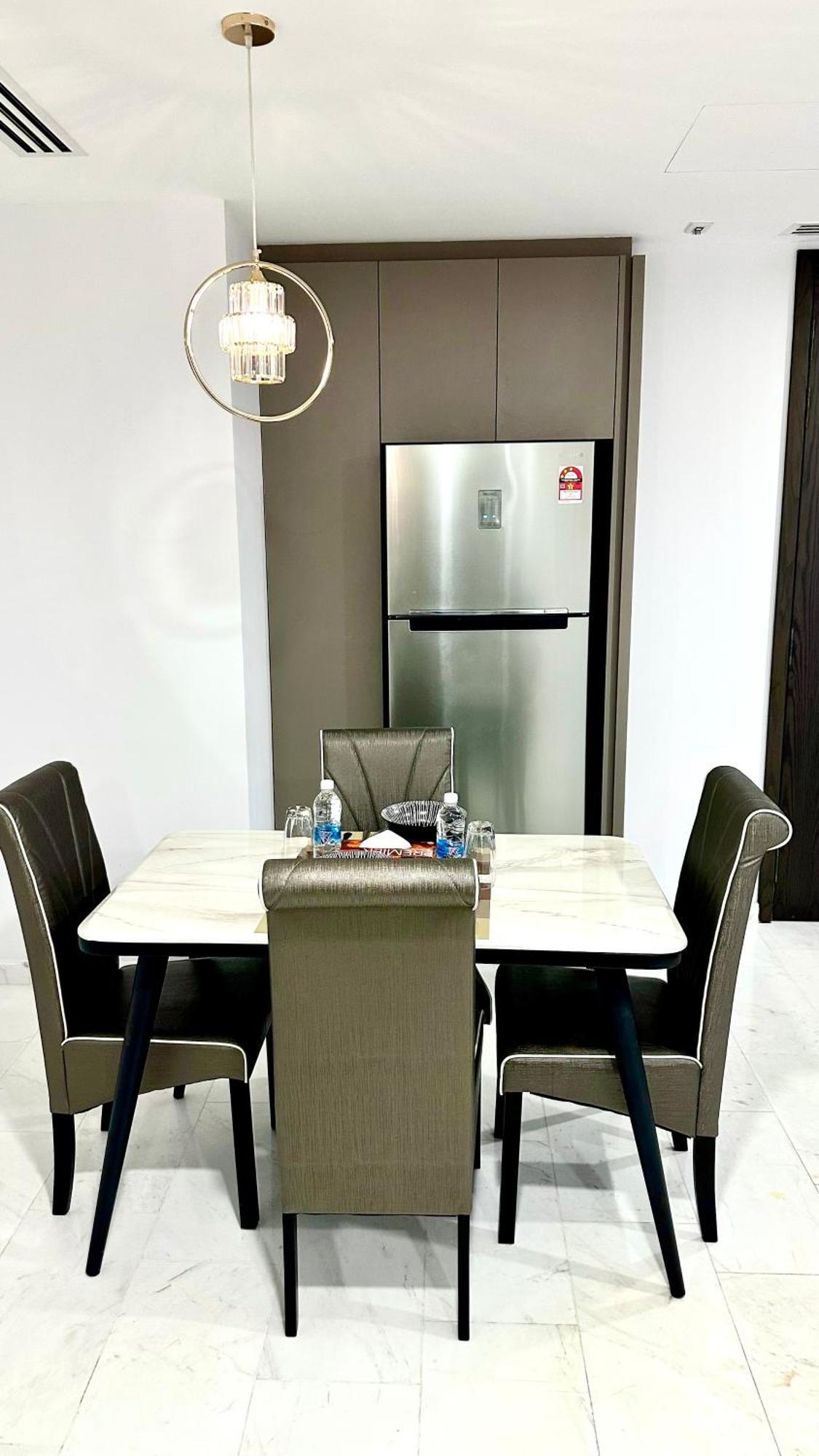 Luxury At Eaton Klcc Pangsapuri Kuala Lumpur